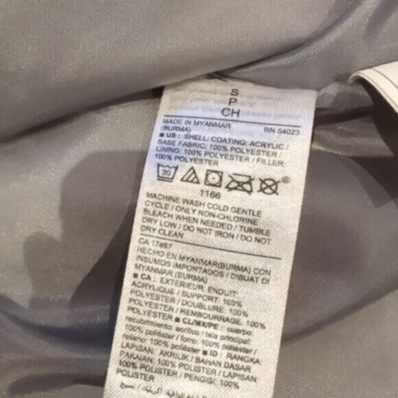 Gray quilted puffer vest - Picture 5 of 5